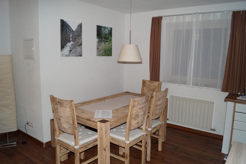Haus Huber Διαμέρισμα Bach  Δωμάτιο φωτογραφία